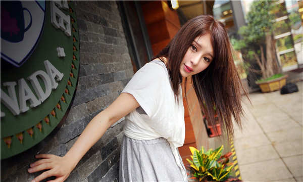 蓬溪想找一个女性生孩子给报酬-｛找个女人生孩子多少钱｝